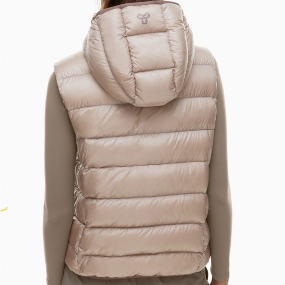 Lightweight Responsible Down Packable Puffer Vest - Picture 2 of 13